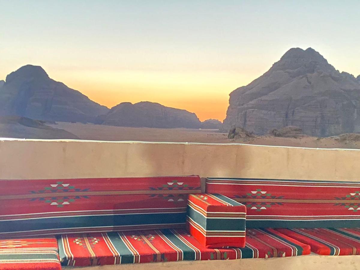 Zarb Desert Camp Wadi Rum Buitenkant foto