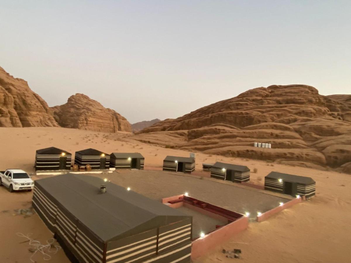 Zarb Desert Camp Wadi Rum Buitenkant foto