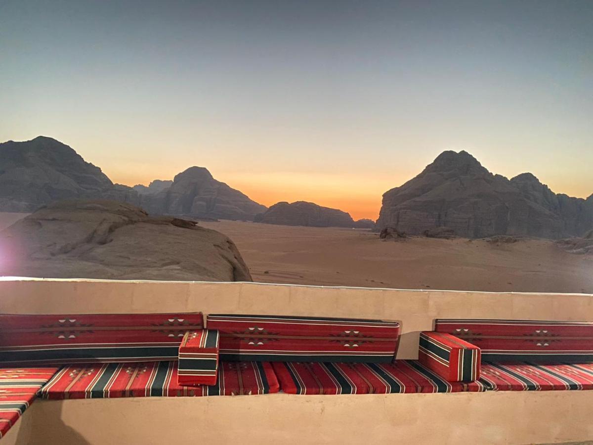 Zarb Desert Camp Wadi Rum Buitenkant foto