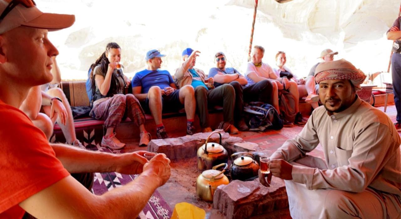Zarb Desert Camp Wadi Rum Buitenkant foto