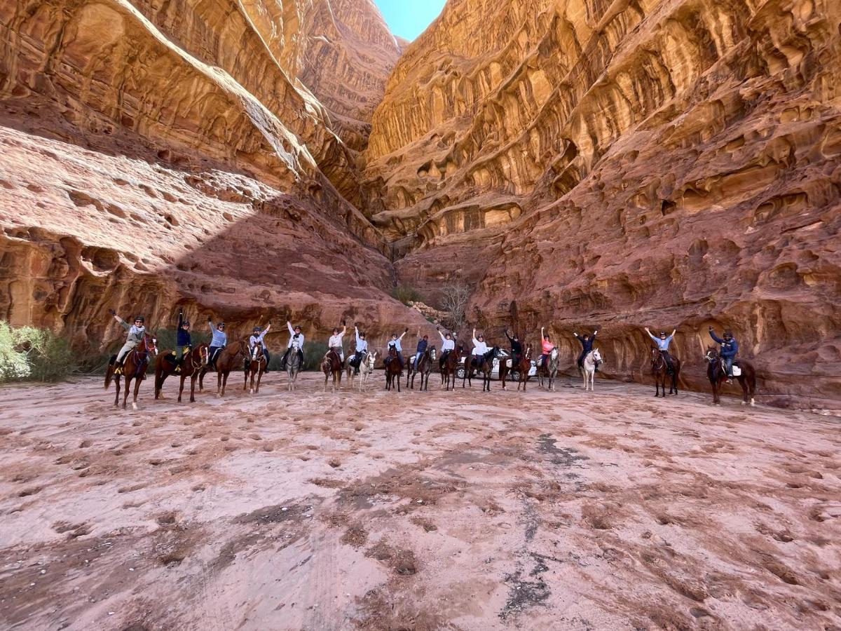 Zarb Desert Camp Wadi Rum Buitenkant foto